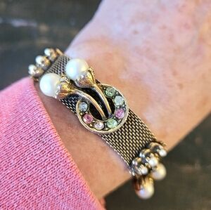 Vintage1940s Goldette Pearl and Gemstone Bracelet